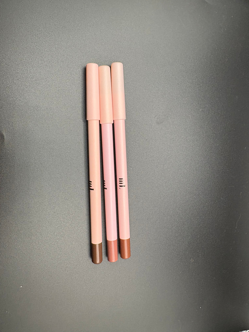 Mis Pencil-liner
