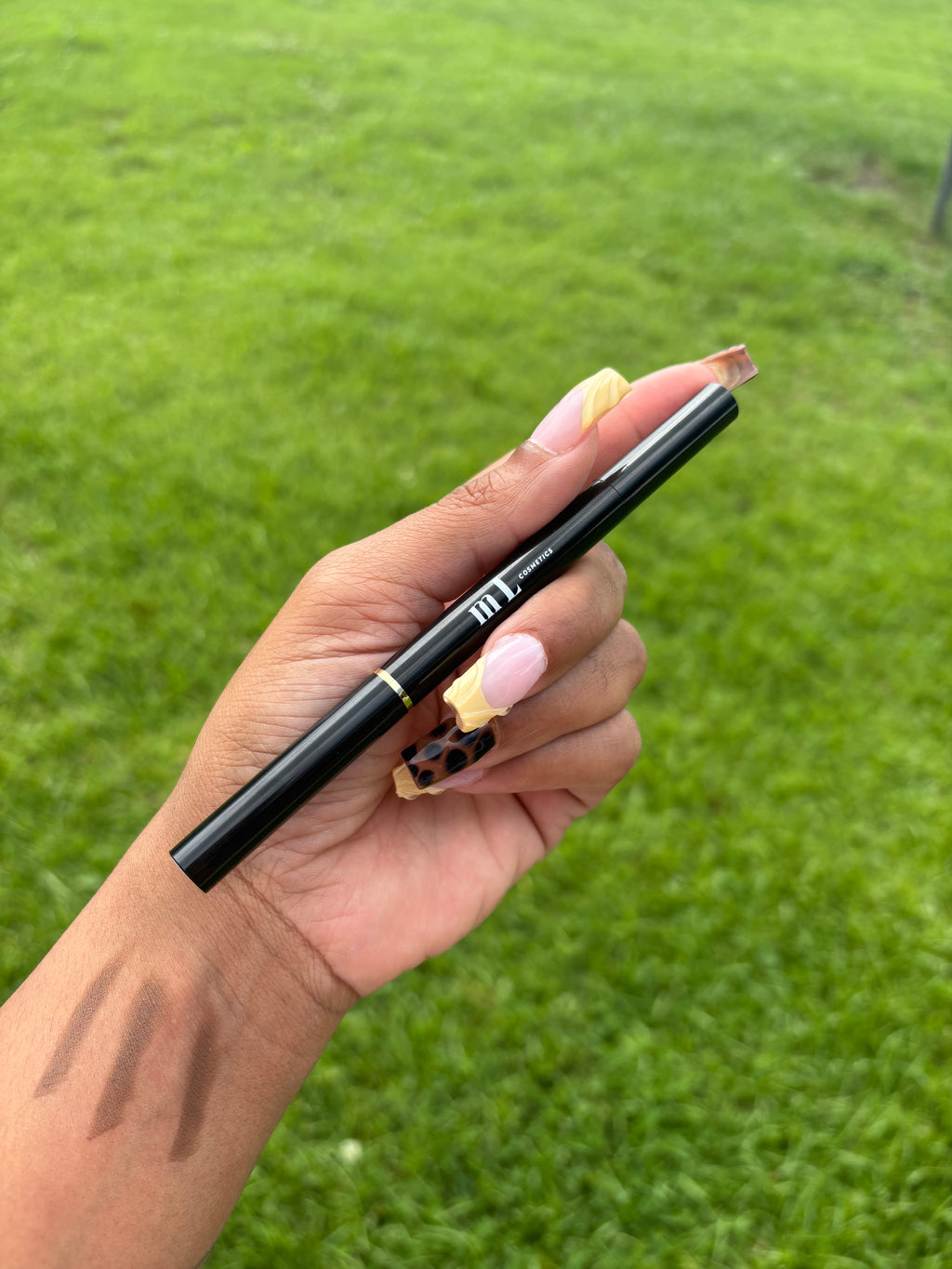 mL Brow Pen